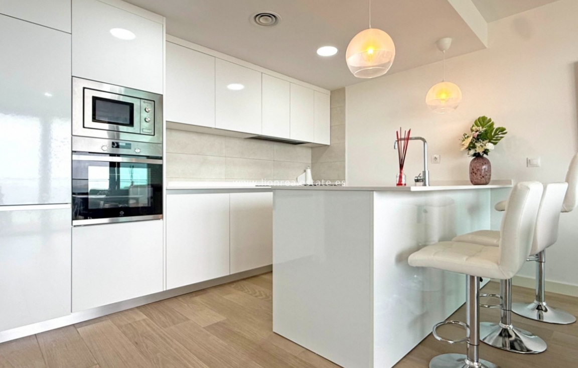 Resale - Apartment / flat - Cartagena - Playa Honda