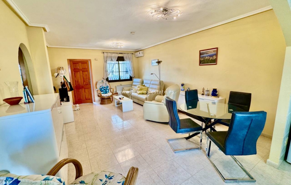 Resale - Apartment / flat - Ciudad Quesada - Doña Pepa