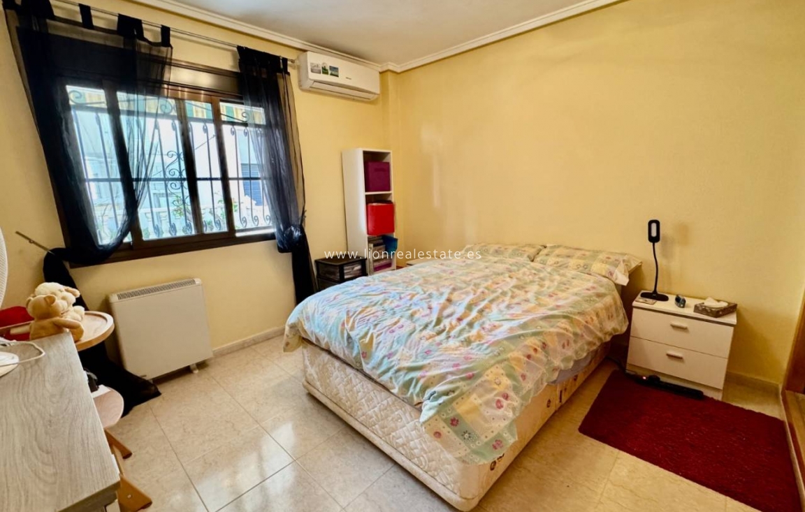 Resale - Apartment / flat - Ciudad Quesada - Doña Pepa