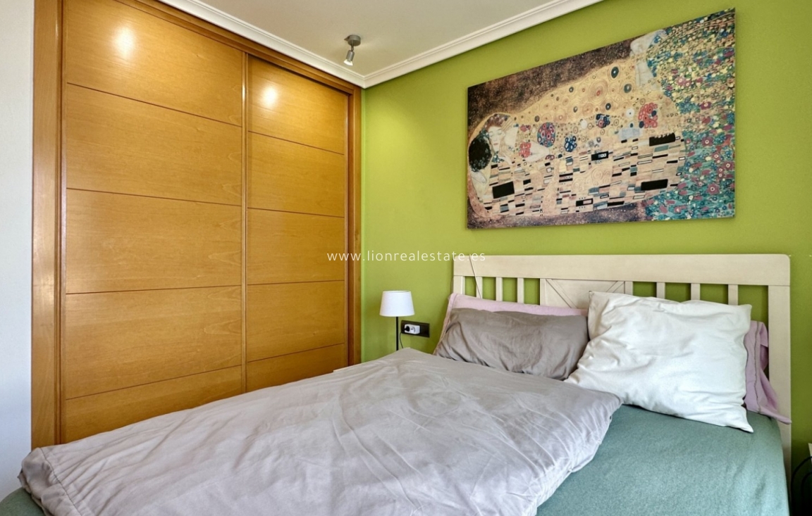 Resale - Apartment / flat - Guardamar del Segura - Beach Guardamar