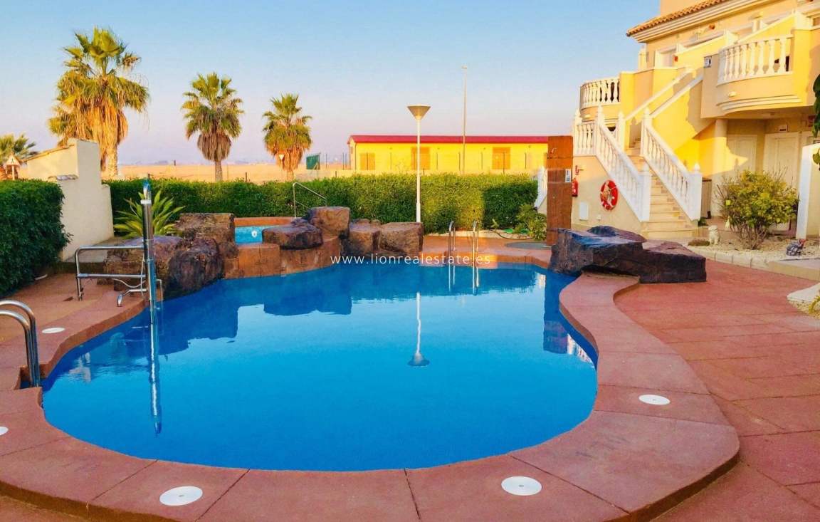 Resale - Apartment / flat - Guardamar del Segura - El Raso