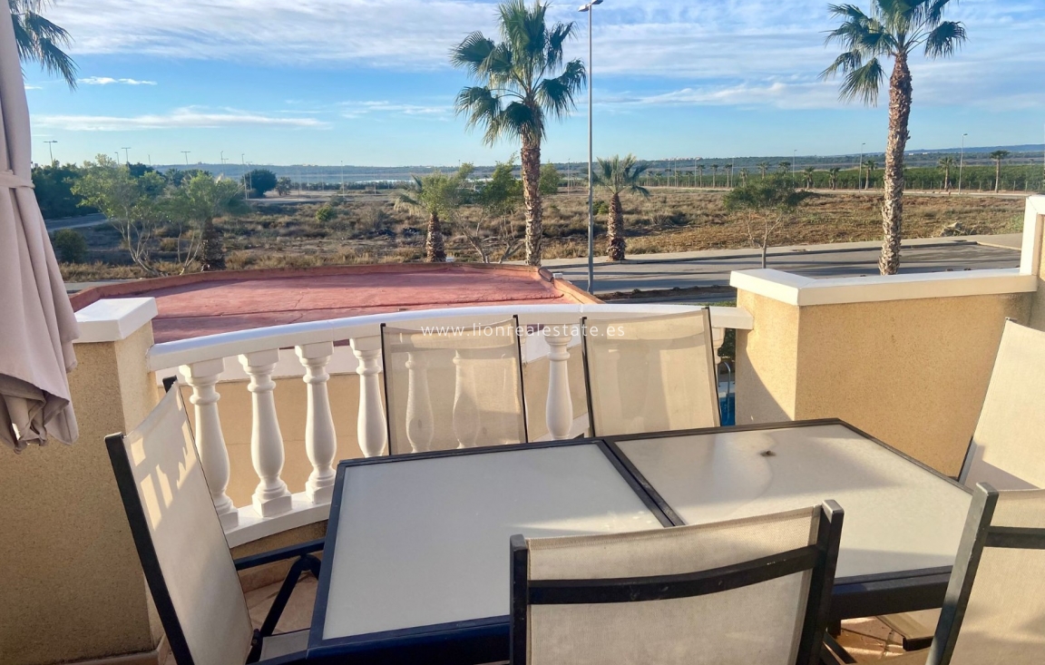 Resale - Apartment / flat - Guardamar del Segura - El Raso