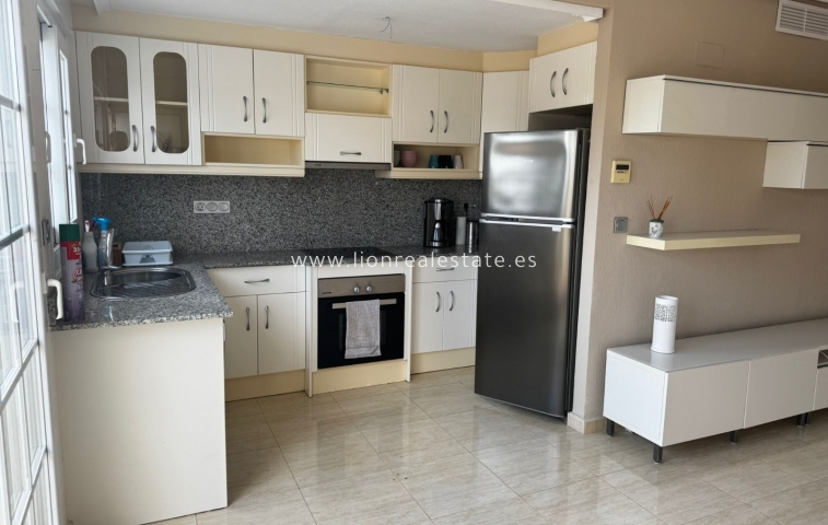 Resale - Apartment / flat - Guardamar del Segura - El Raso
