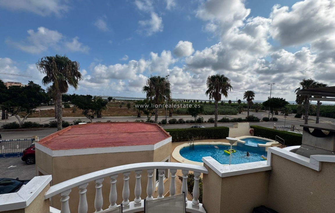 Resale - Apartment / flat - Guardamar del Segura - Urb el raso