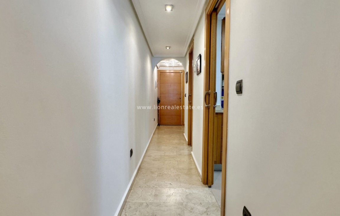 Resale - Apartment / flat - Guardamar del Segura