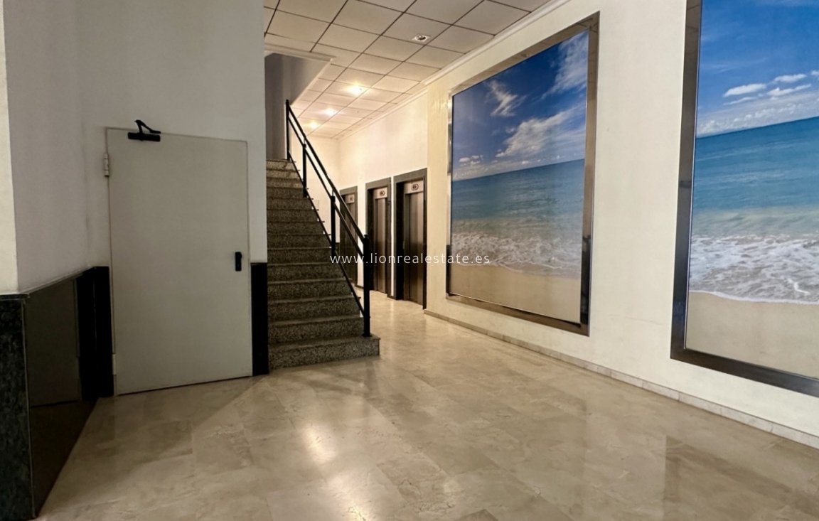 Resale - Apartment / flat - Guardamar del Segura