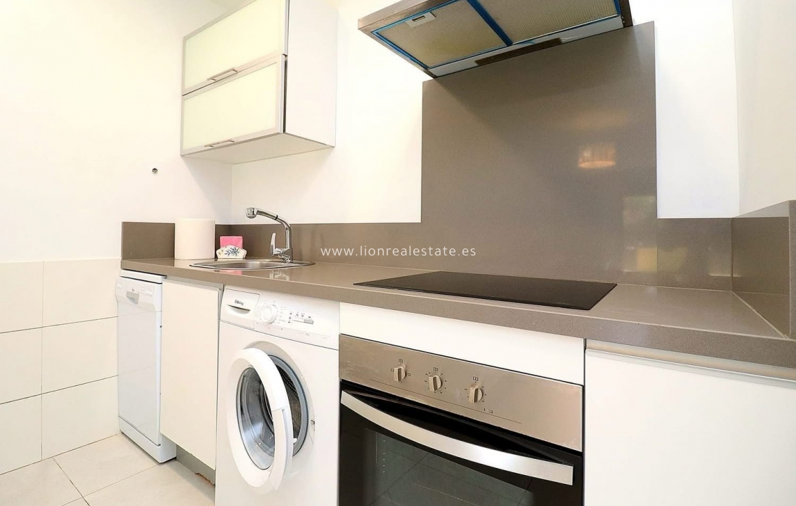 Resale - Apartment / flat - Orihuela Costa - Altos de Campoamor