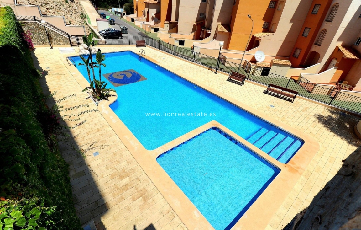 Resale - Apartment / flat - Orihuela Costa - Altos de Campoamor