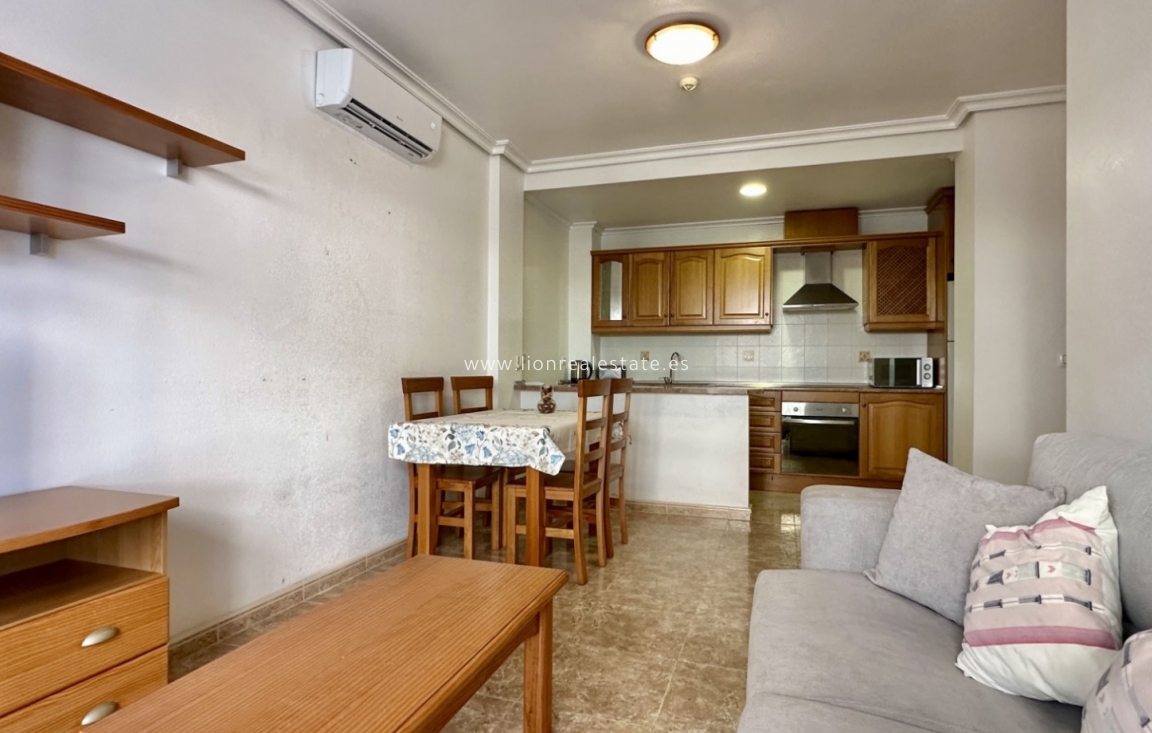 Resale - Apartment / flat - Orihuela Costa - Cabo Roig