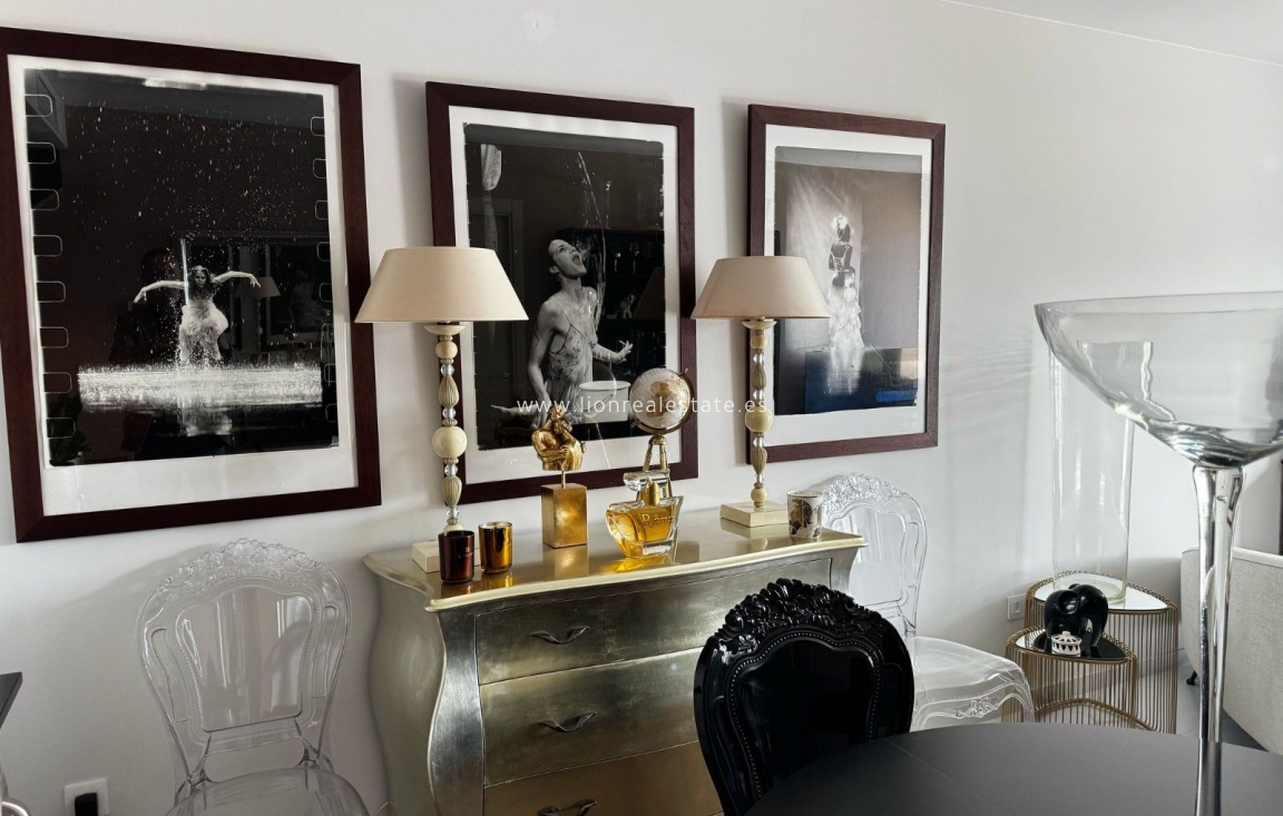 Resale - Apartment / flat - Orihuela Costa - La Zenia