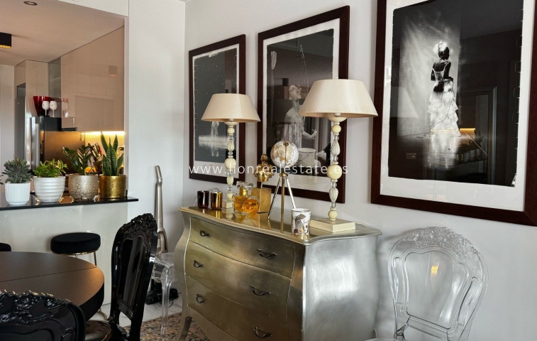 Resale - Apartment / flat - Orihuela Costa - La Zenia