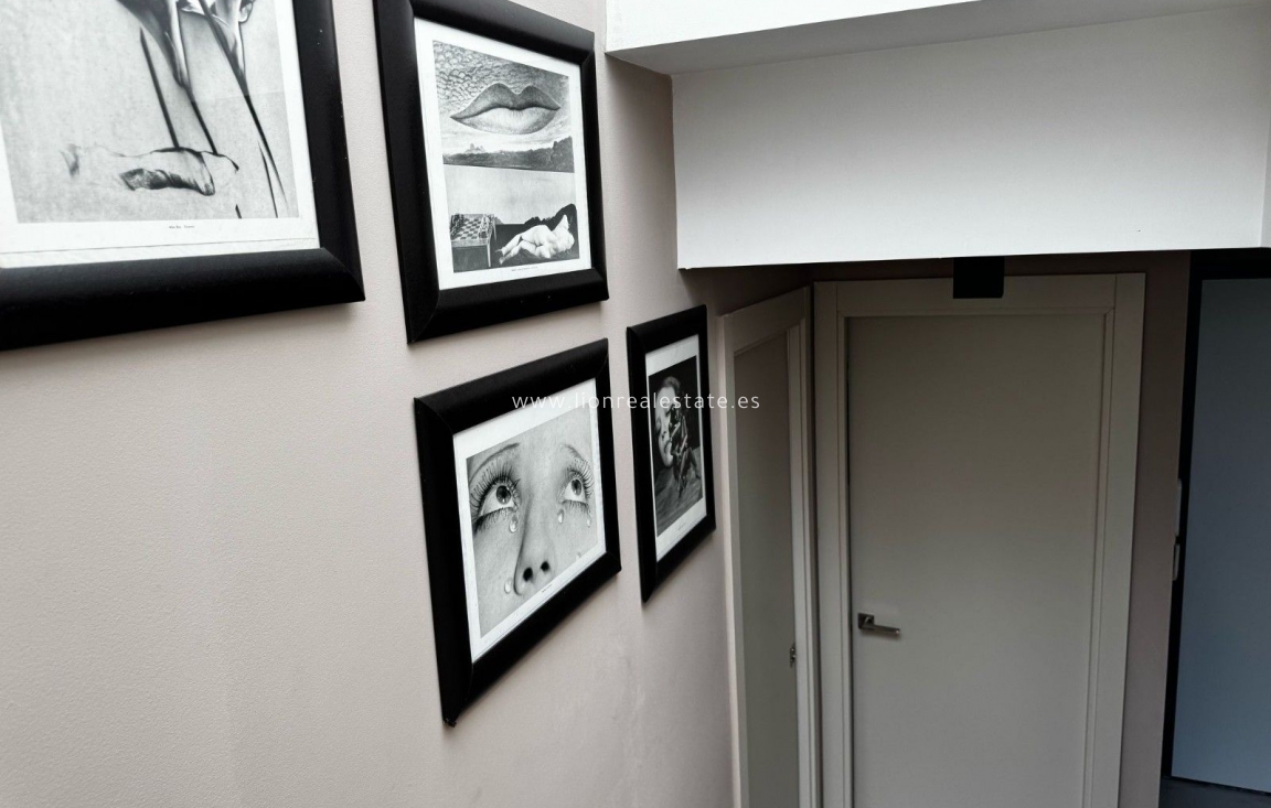 Resale - Apartment / flat - Orihuela Costa - La Zenia