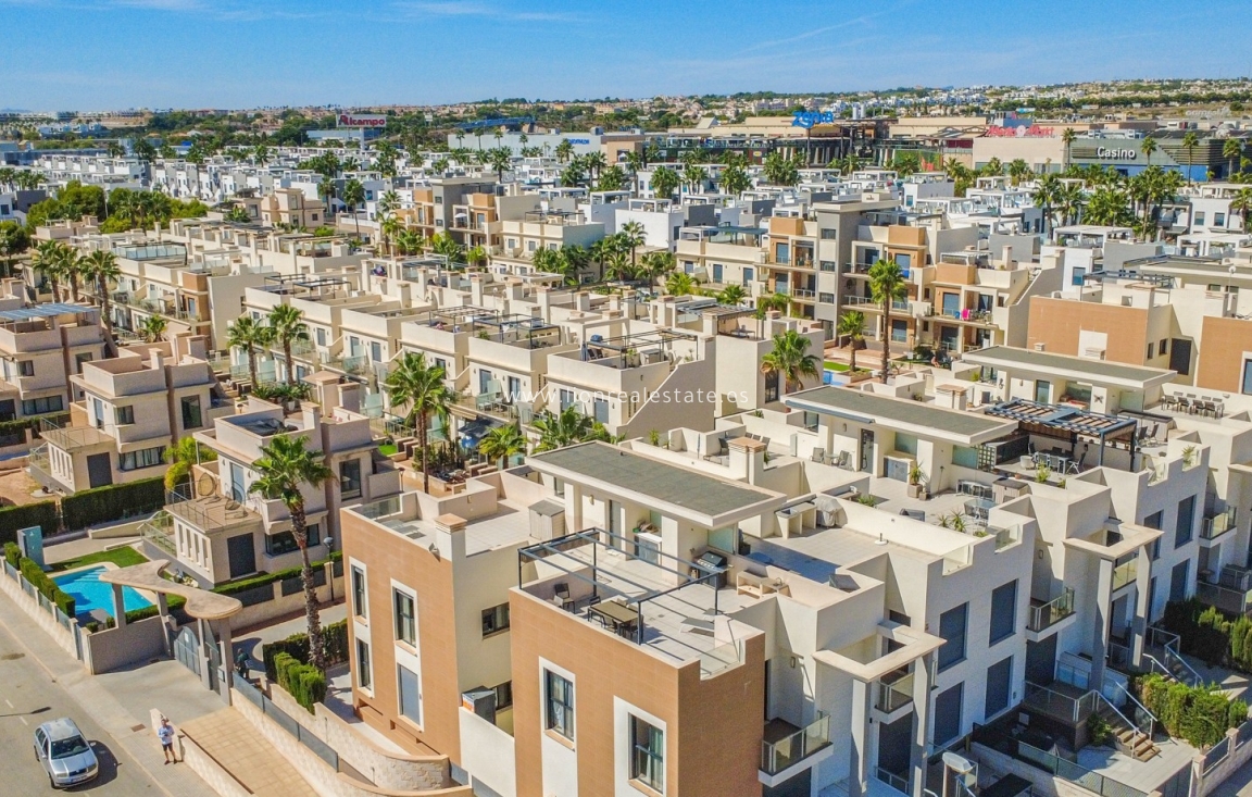 Resale - Apartment / flat - Orihuela Costa - La Zenia