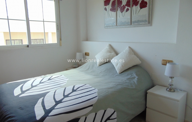 Resale - Apartment / flat - Orihuela Costa - La Zenia