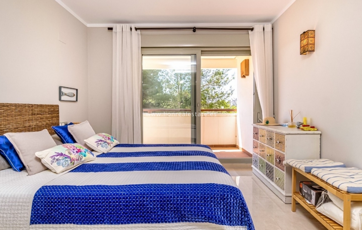 Resale - Apartment / flat - Orihuela Costa - Las Colinas Golf