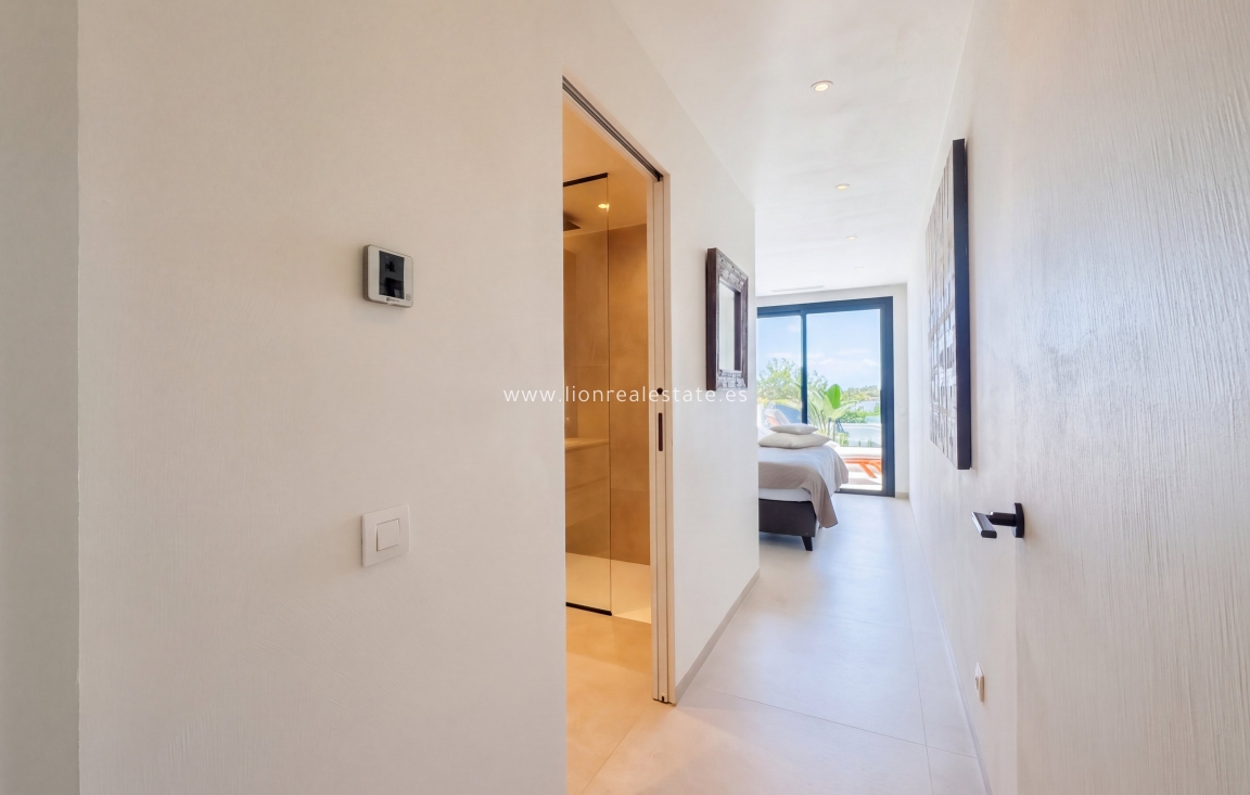 Resale - Apartment / flat - Orihuela Costa - Las Colinas Golf