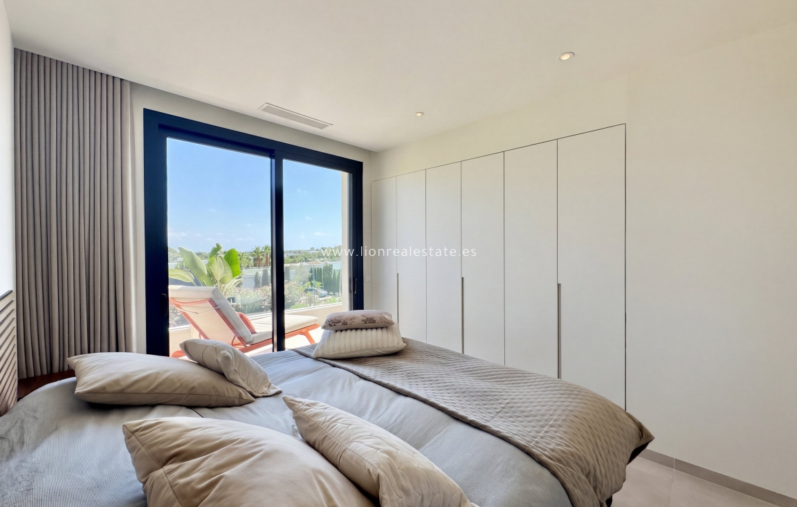 Resale - Apartment / flat - Orihuela Costa - Las Colinas Golf