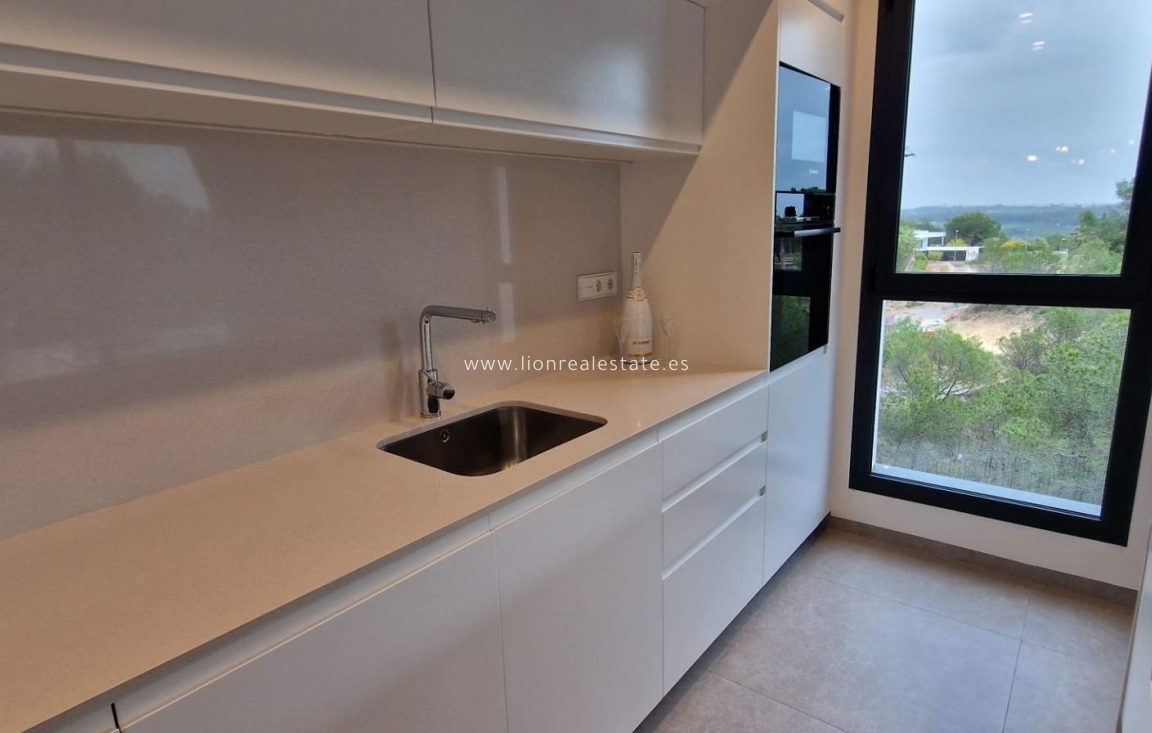 Resale - Apartment / flat - Orihuela Costa - Las Colinas Golf