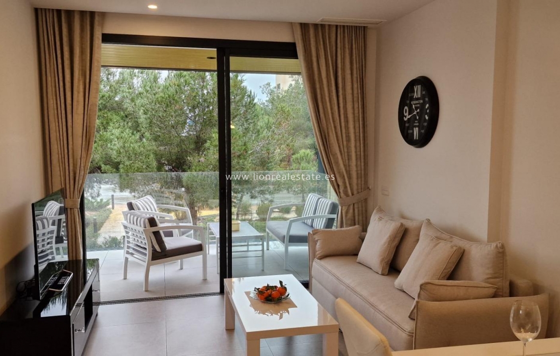 Resale - Apartment / flat - Orihuela Costa - Las Colinas Golf