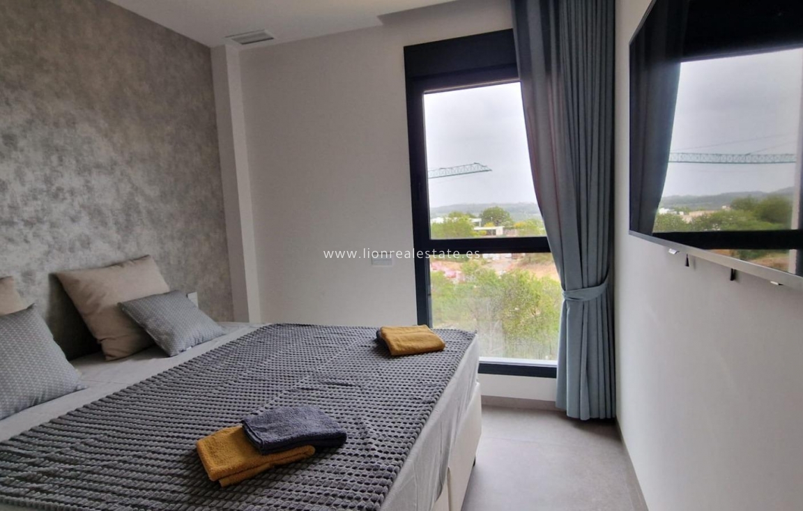 Resale - Apartment / flat - Orihuela Costa - Las Colinas Golf