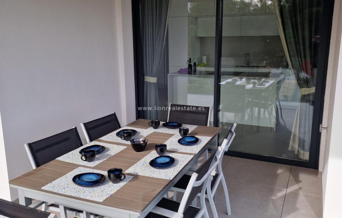 Resale - Apartment / flat - Orihuela Costa - Las Colinas Golf