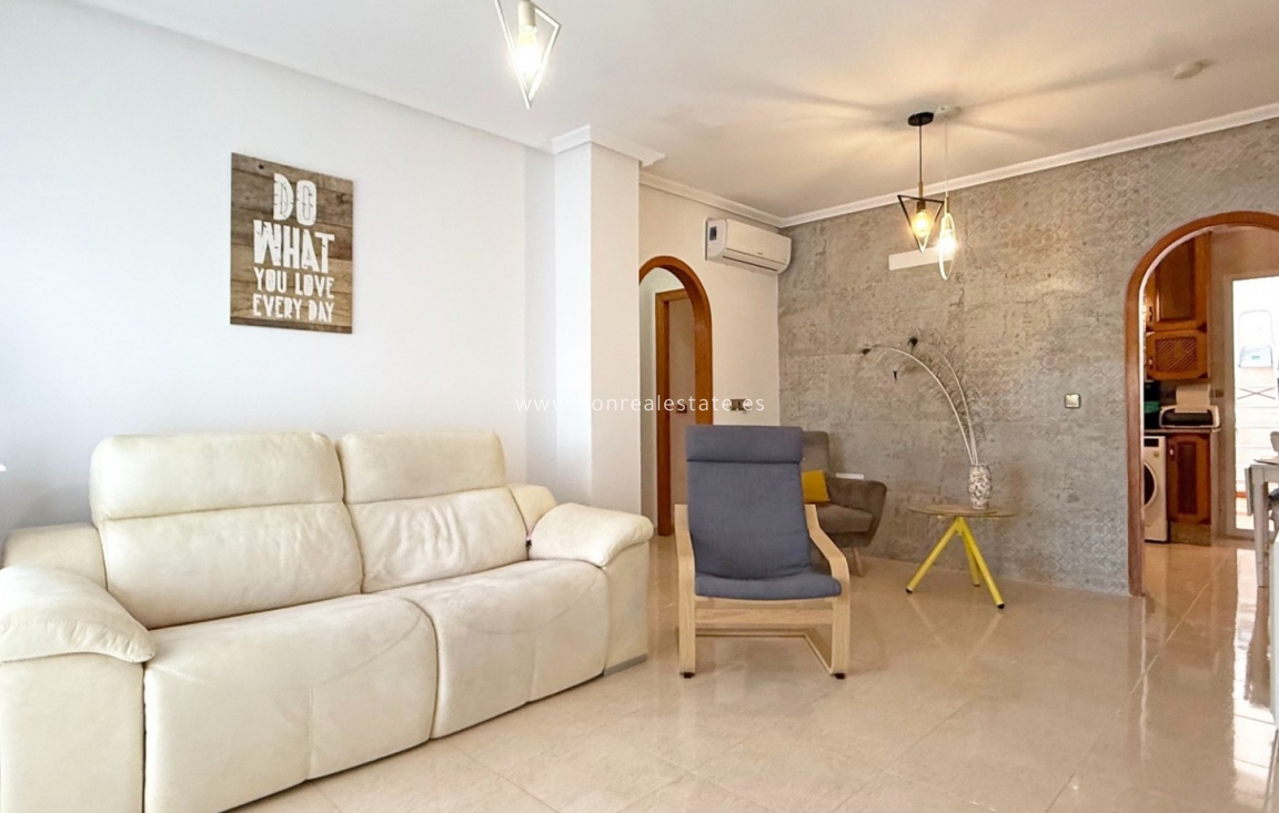 Resale - Apartment / flat - Orihuela Costa - Lomas de Cabo Roig