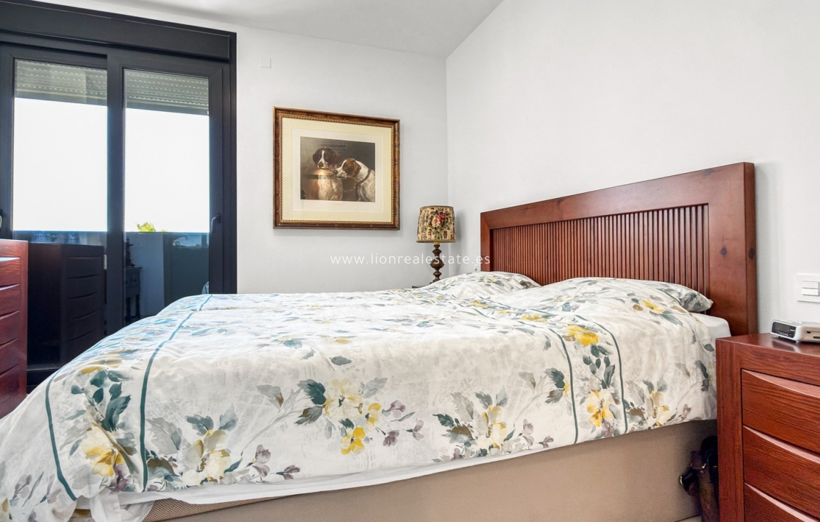 Resale - Apartment / flat - Orihuela Costa - Los Altos