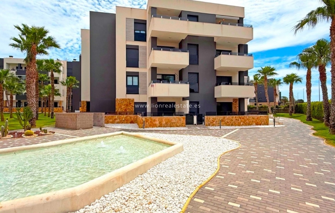 Resale - Apartment / flat - Orihuela Costa - Los Altos
