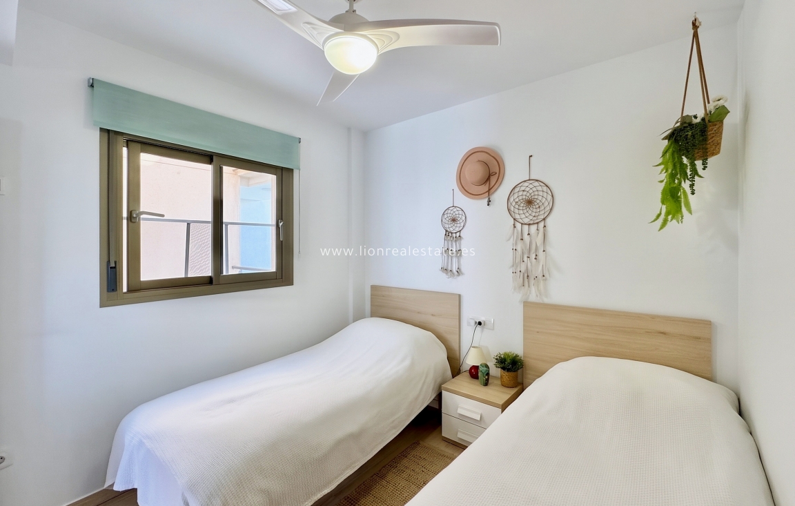 Resale - Apartment / flat - Orihuela Costa - Orihuela