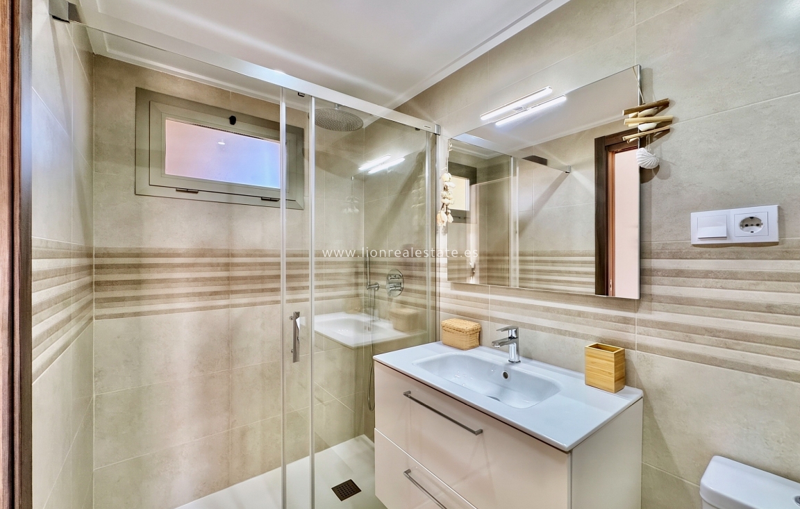 Resale - Apartment / flat - Orihuela Costa - Orihuela