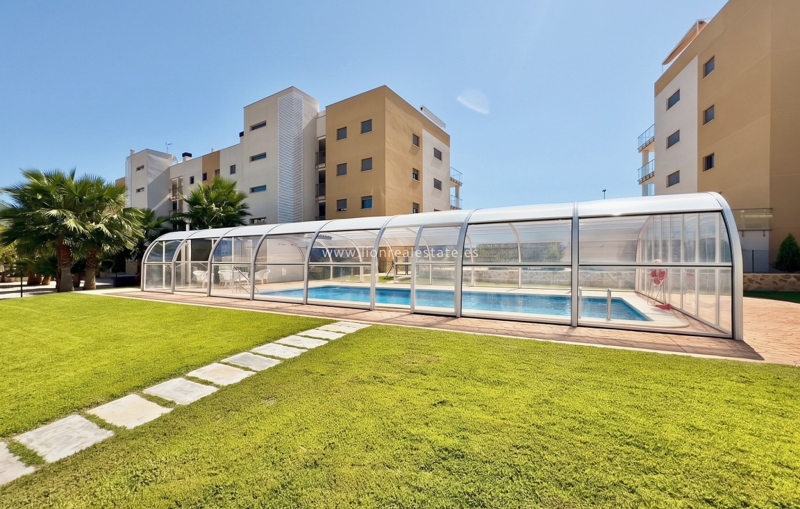 Resale - Apartment / flat - Orihuela Costa - Orihuela