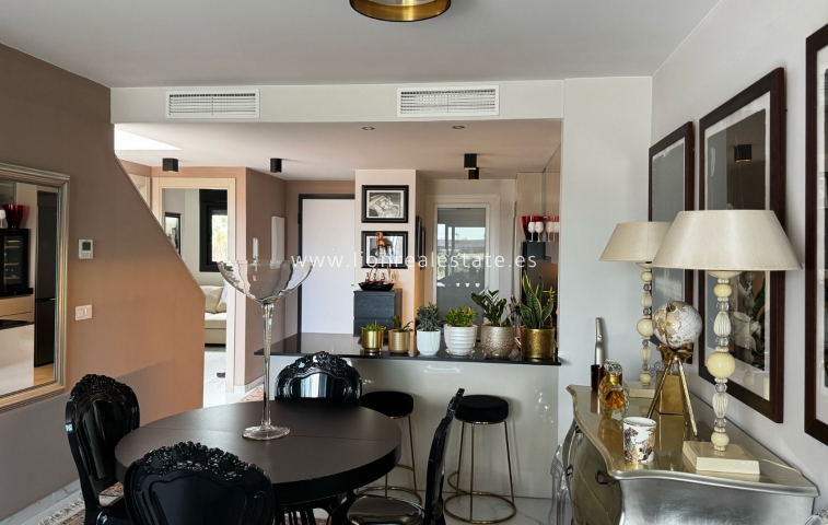 Resale - Apartment / flat - Orihuela Costa - Playa Flamenca