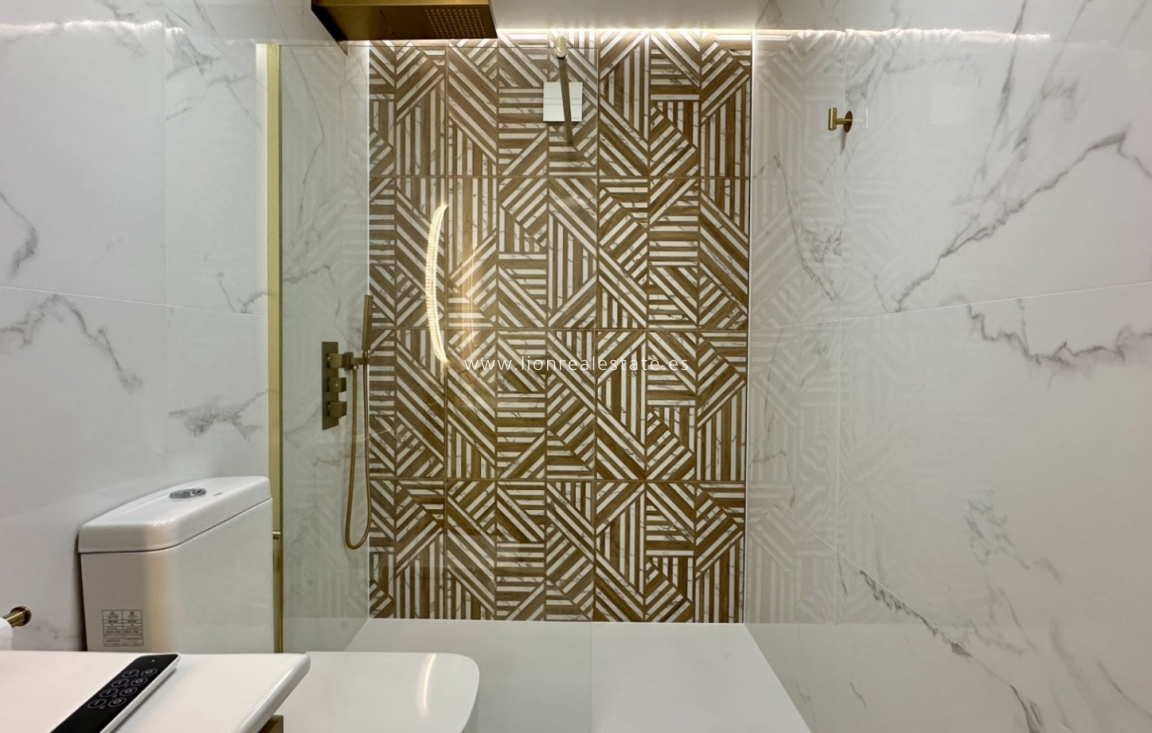 Resale - Apartment / flat - Orihuela Costa - Playa Flamenca