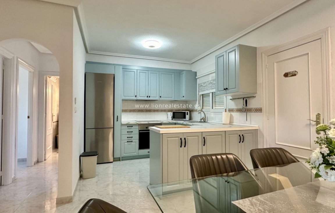 Resale - Apartment / flat - Orihuela Costa - Playa Flamenca