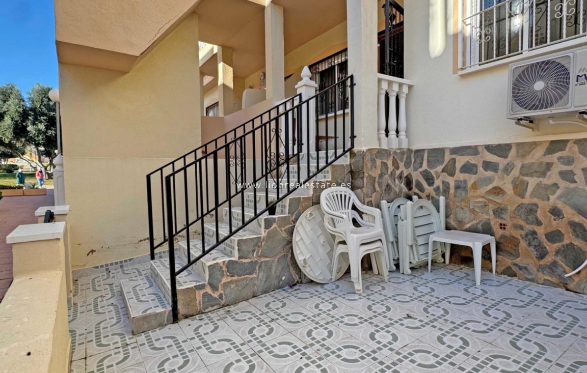 Resale - Apartment / flat - Orihuela Costa - Playa Flamenca