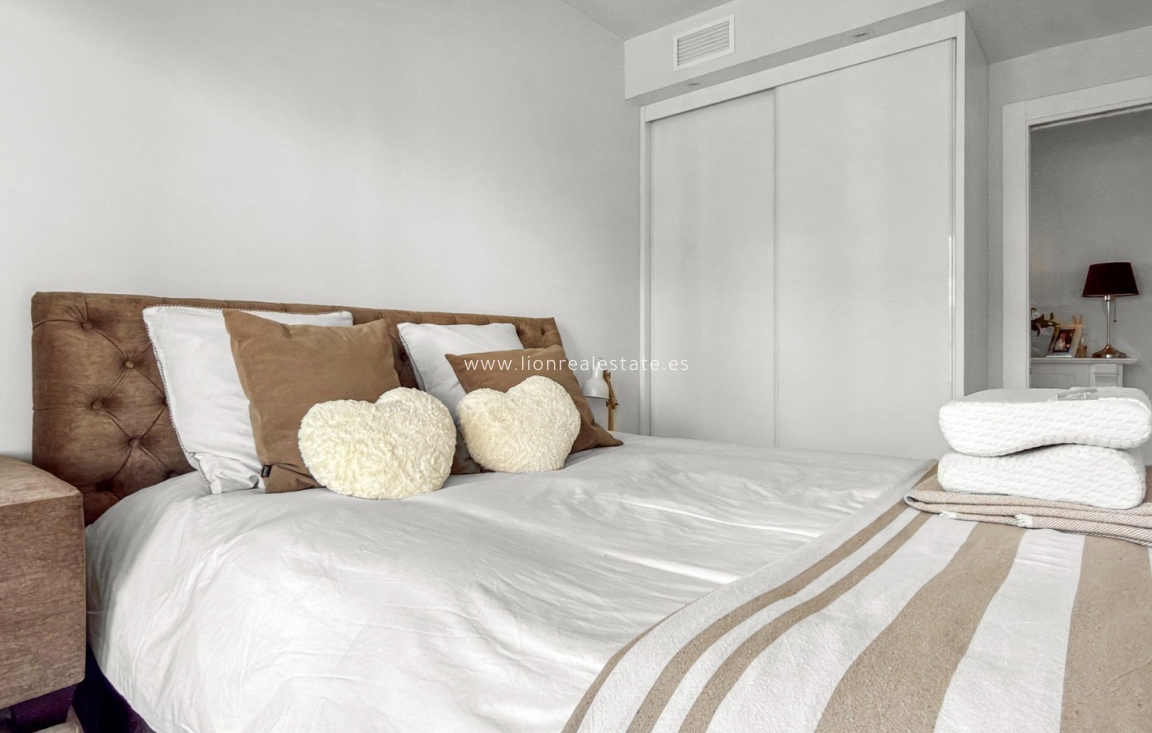 Resale - Apartment / flat - Orihuela Costa - Playa Flamenca