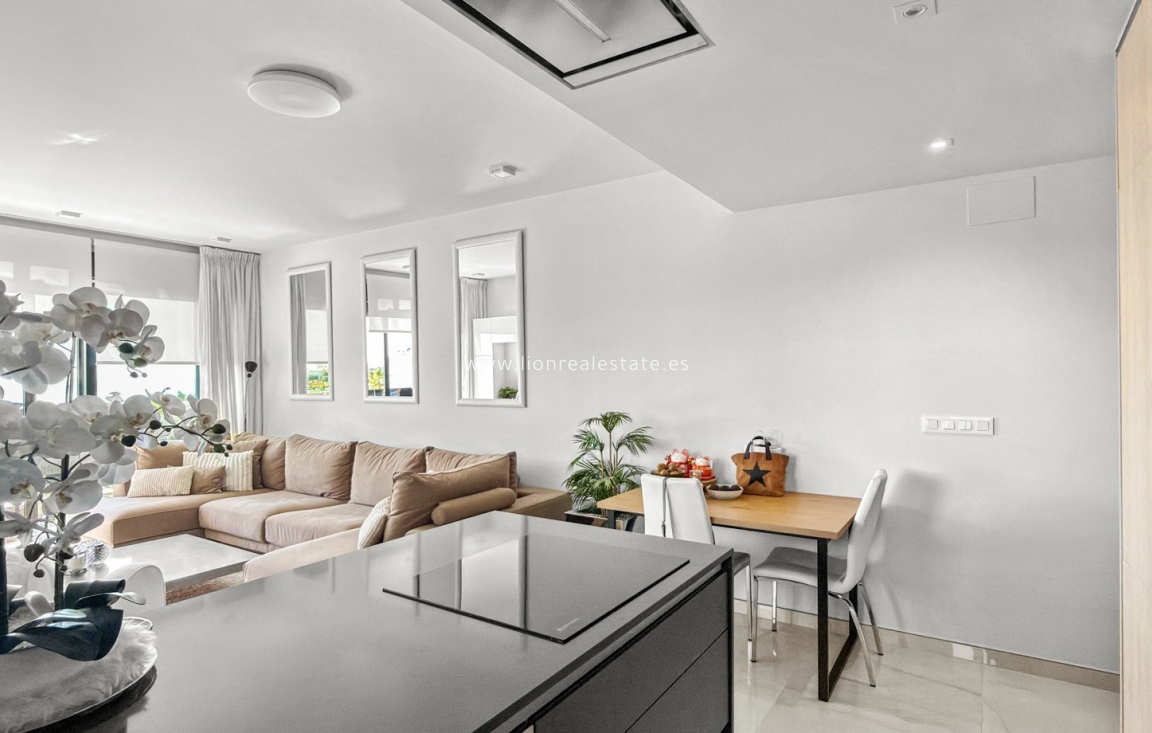 Resale - Apartment / flat - Orihuela Costa - Playa Flamenca