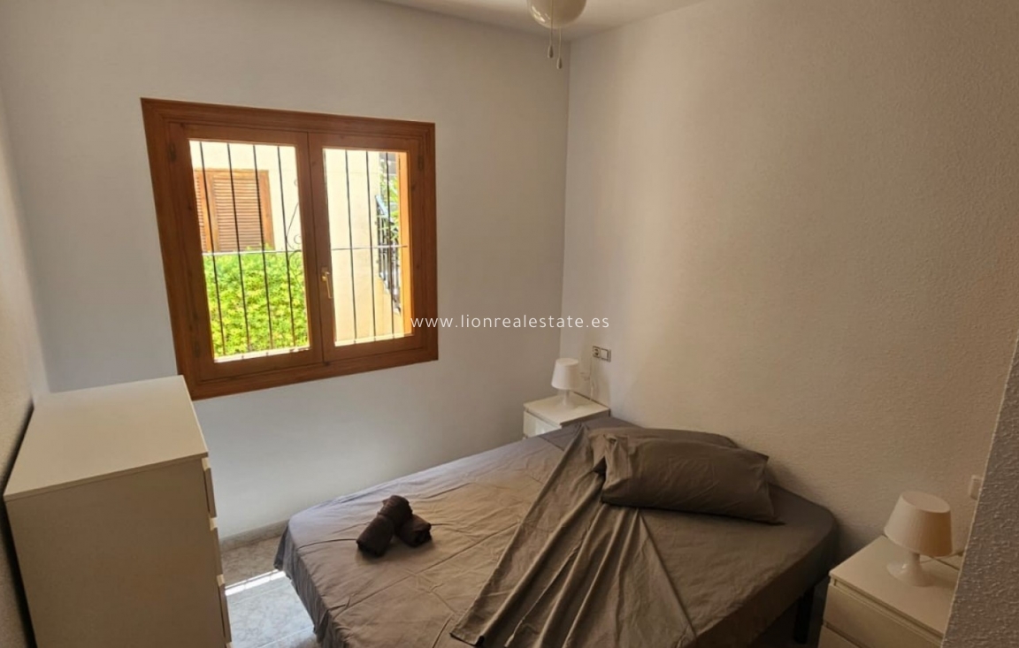 Resale - Apartment / flat - Orihuela Costa - Playa Flamenca