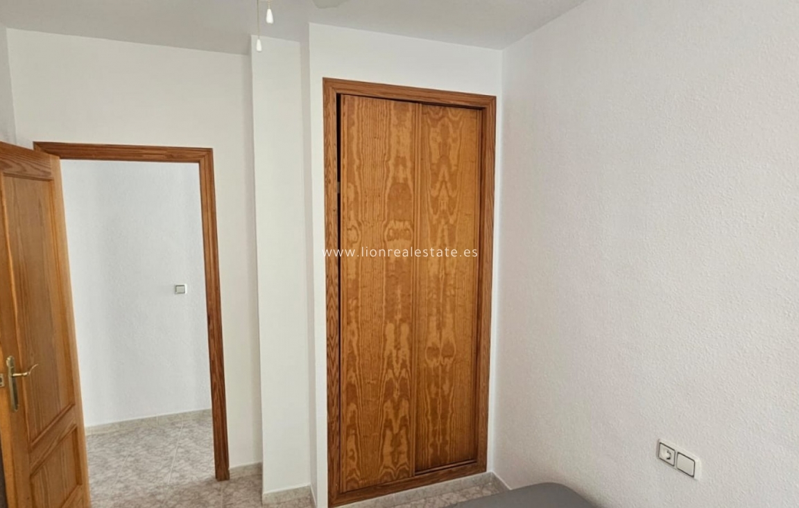 Resale - Apartment / flat - Orihuela Costa - Playa Flamenca