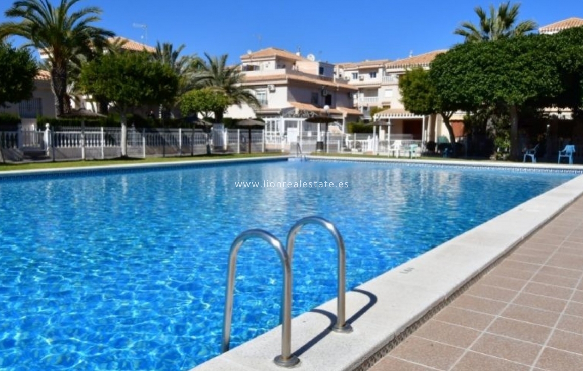 Resale - Apartment / flat - Orihuela Costa - Playa Flamenca