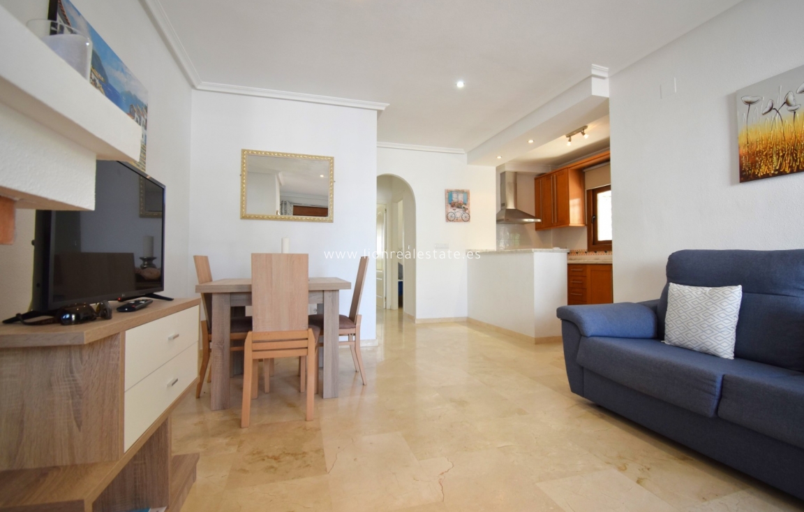 Resale - Apartment / flat - Orihuela Costa - Playa Flamenca