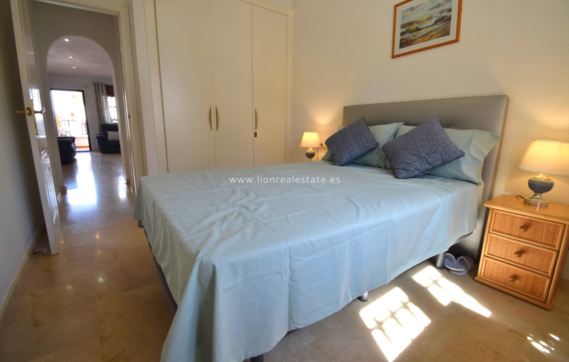 Resale - Apartment / flat - Orihuela Costa - Playa Flamenca