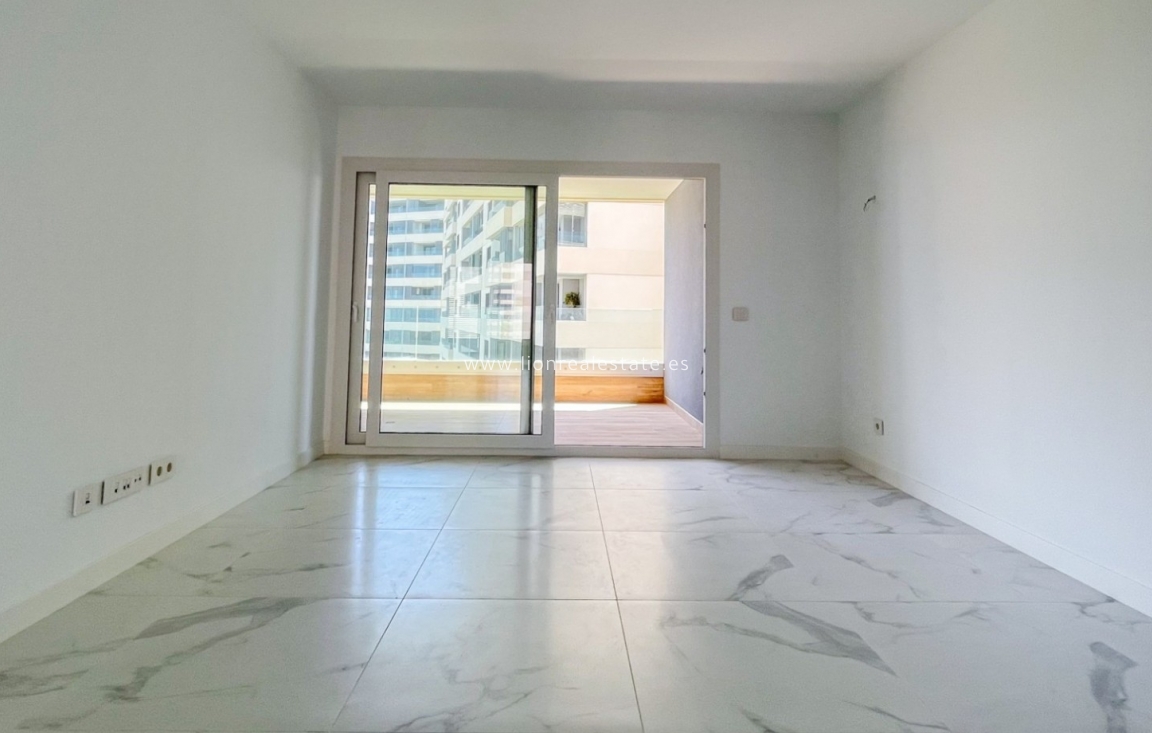 Resale - Apartment / flat - Orihuela Costa - Punta Prima