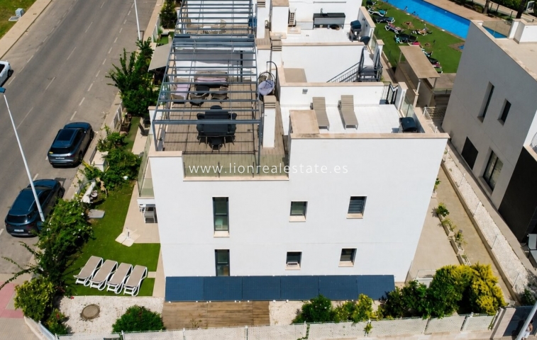 Resale - Apartment / flat - Orihuela Costa - Punta Prima