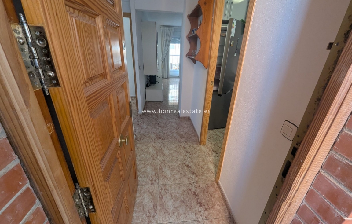 Resale - Apartment / flat - Orihuela Costa - Punta Prima