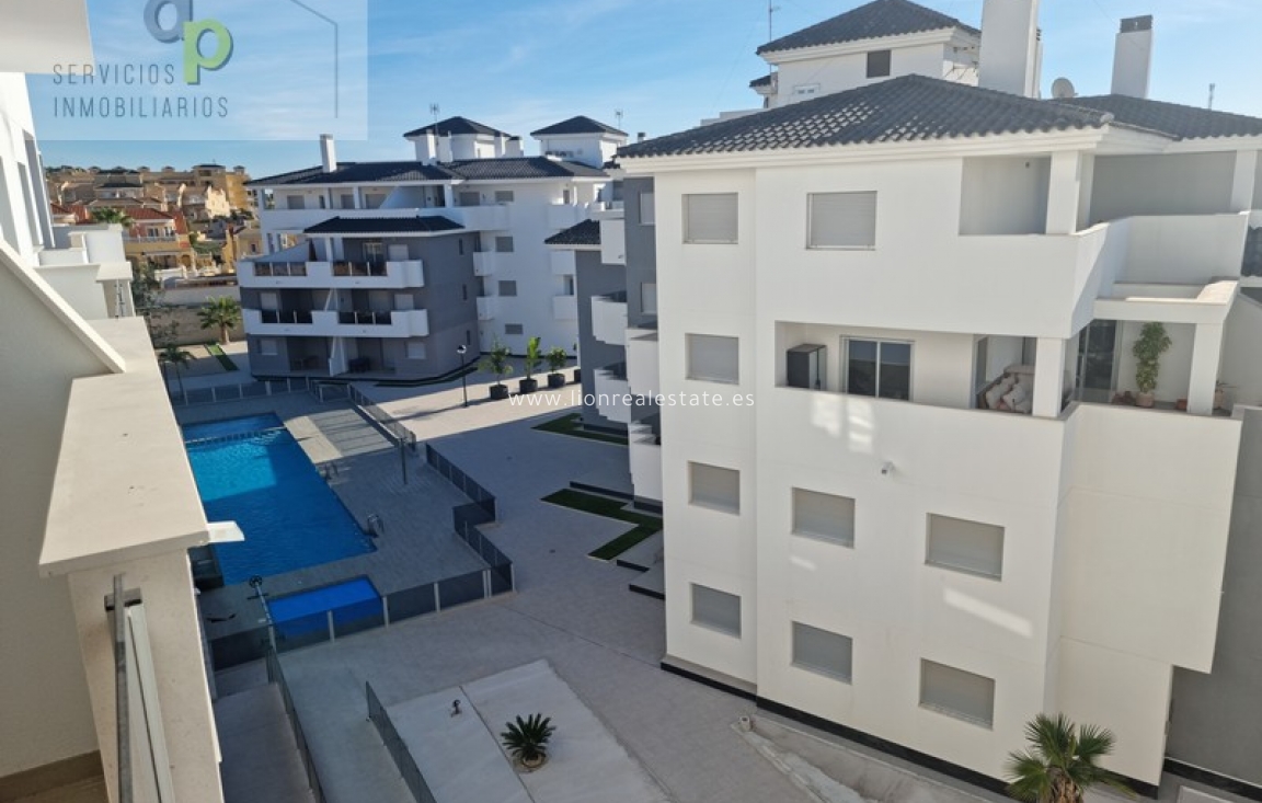 Resale - Apartment / flat - Orihuela Costa - Villamartín