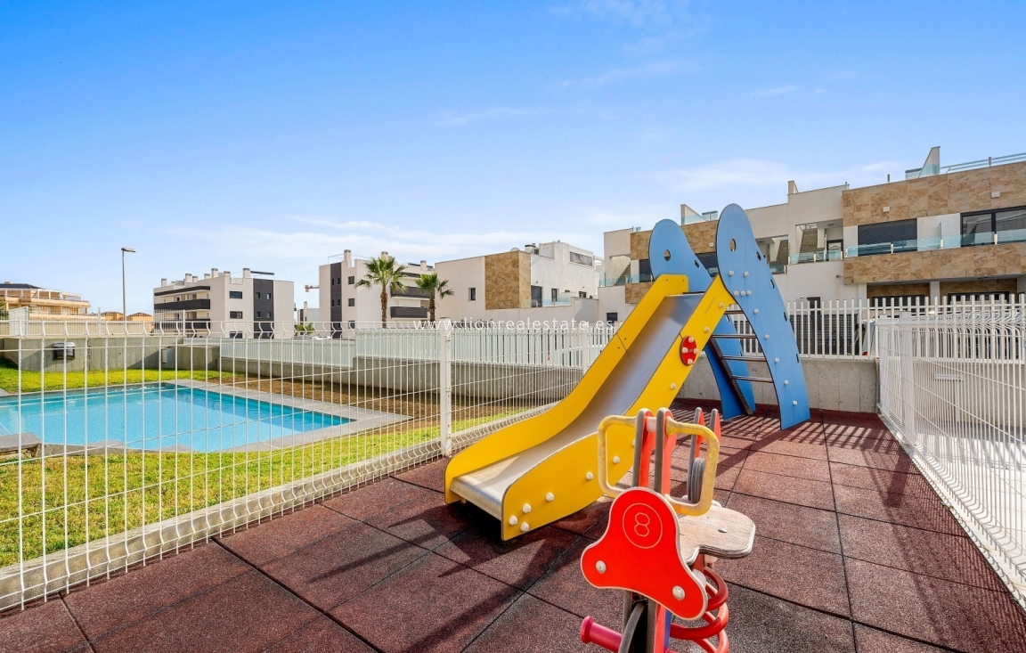 Resale - Apartment / flat - Orihuela Costa - Villamartín