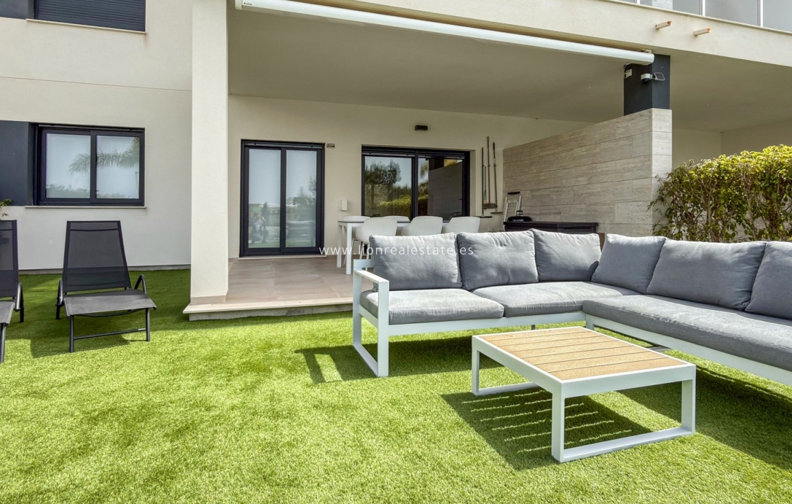 Resale - Apartment / flat - Pilar de la Horadada - Lo Romero Golf