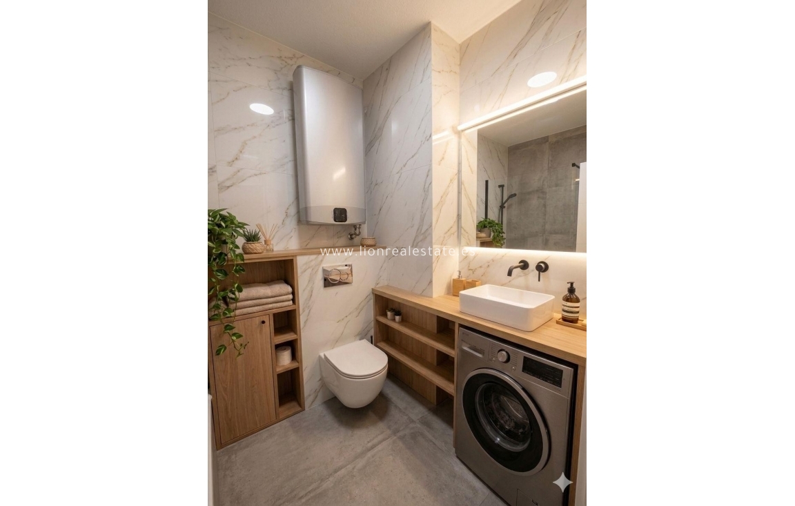 Resale - Apartment / flat - Punta Prima