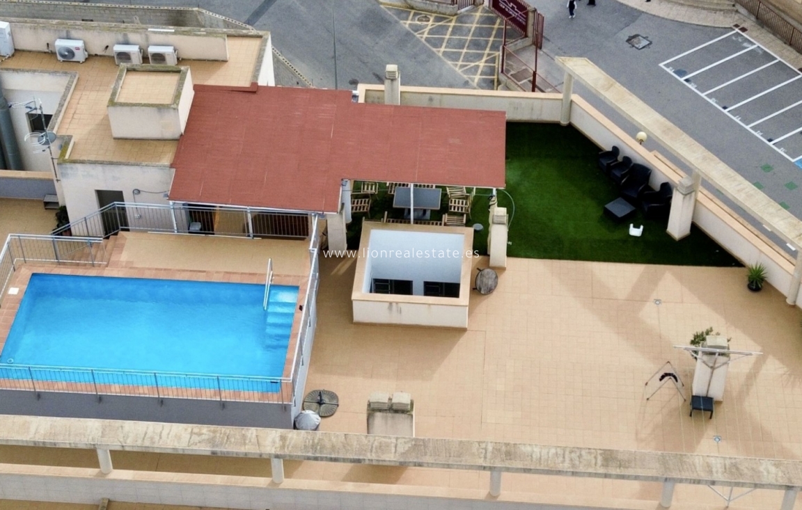 Resale - Apartment / flat - San Miguel de Salinas